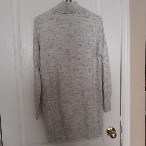 Seven ❤️ Sisters Sweater Dress - Picture 4 of 4